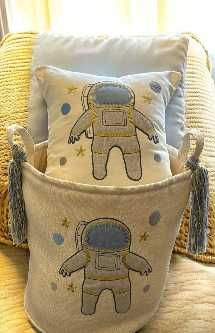 Space Explorer